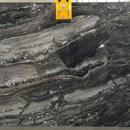 Velkoformátová deska z přírodního kamene - mramor ARABESCATO GRIGIO, zakázkové kamenictví TONE OF STONE