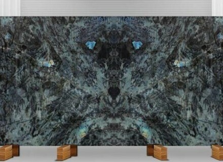 Velkoformátová deska z přírodního kamene, žula LABRADORITE LEMURIAN BLUE, vizualizace Velkoformátová deska z přírodního kamene, žula LABRADORITE LEMURIAN BLUE, vizualizace