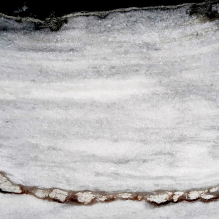 Přírodní kámen Panda White. Zakázkové kamenictví TONE OF STONE.