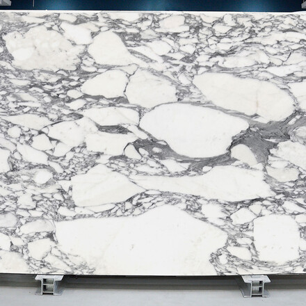 Deska přírodního bílého mramoru Arabescato Corchia