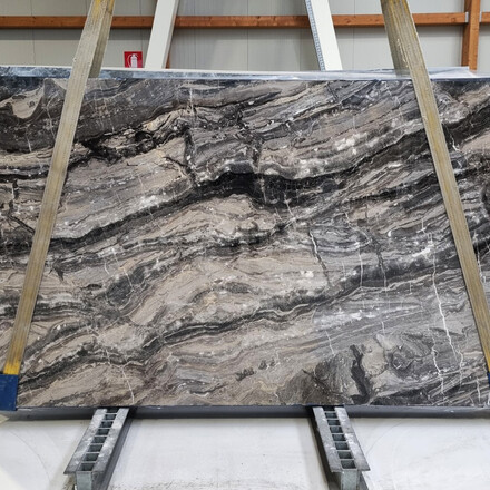 Mramorová deska Arabescato Grigio s tmavými odstíny