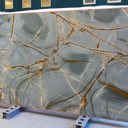 Deska modrého kvarcitu Blue Roma