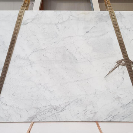 Bílá mramorová deska Calacatta Caldia
