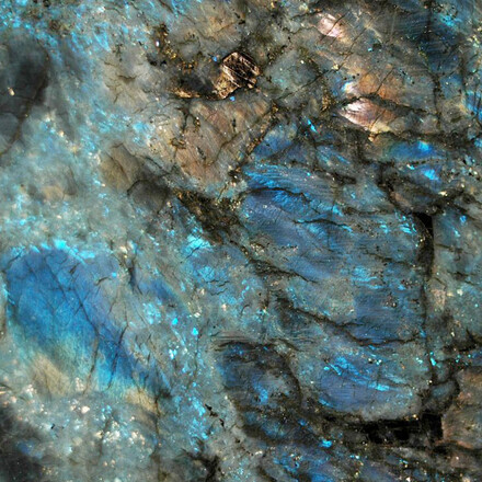 Kamenná deska modré žuly Labradorit Lemurian Blue - detail perleťové kresby Kamenná deska modré žuly Labradorit Lemurian Blue - detail perleťové kresby