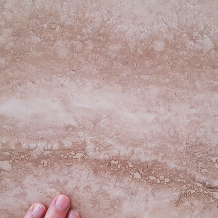 Travertinová deska Travertino Navona - detail kresby kamene Travertinová deska Travertino Navona - detail kresby kamene