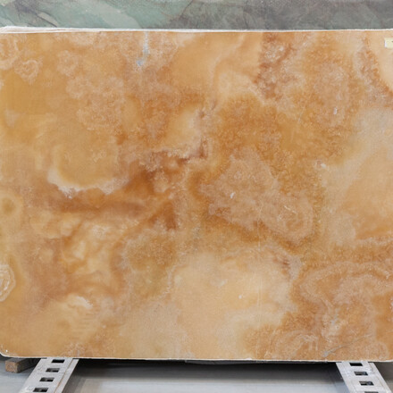 Přírodní kámen Onice Honey. Kamenictví TONE OF STONE.