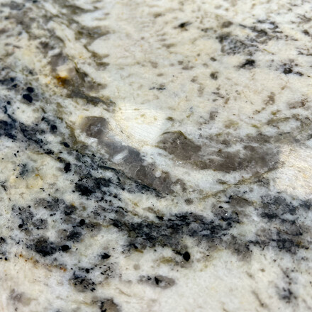 Žula Torpedo Gold - detail kresby Žula Torpedo Gold - detail kresby