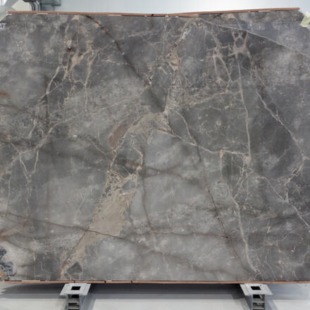 Mramorová deska přírodního kamene Fior di Bosco v šedé, hnědé a béžové barvě