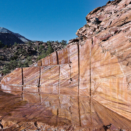 Kamenolom Las Vegas Rock. Zakázkové kamenictví TONE OF STONE. Kamenolom Las Vegas Rock. Zakázkové kamenictví TONE OF STONE.