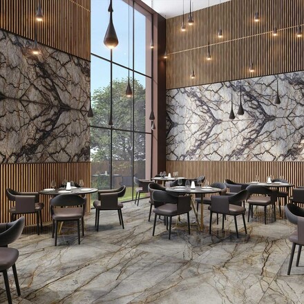 Inspirace - obklad přírodním kamenem Eldorado v komerčních prostorách.