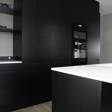 Kuchyňský ostrůvek Crystal Calacatta Silva značky Technistone