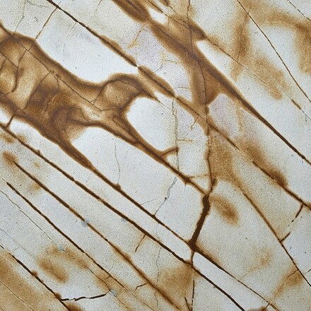 Detail desky přírodního kamene Roma Imperiale. Detail desky přírodního kamene Roma Imperiale.