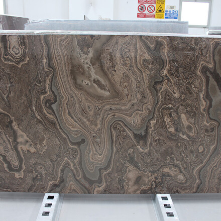 Hnědá kamenná deska mramoru Eramosa - Grecale brown al verso    