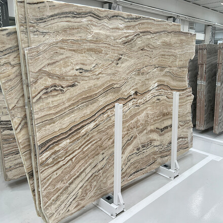 Travertinová deska s béžovo hnědou kresbou Travertino Jurassico