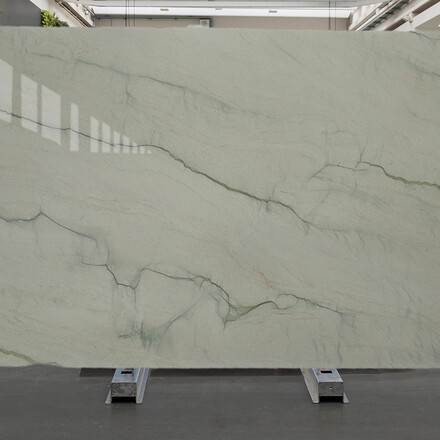 Kamenná deska brazilského kvarcitu Meridian