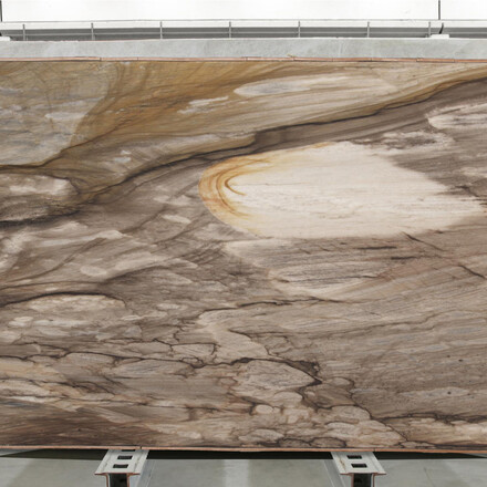 Kvarcit Ebano ve světle hnědých, zemitých odstínech