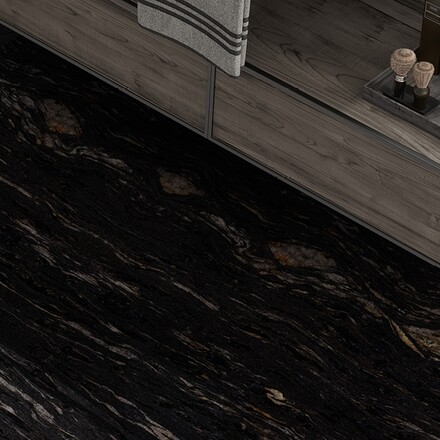 Elegantní žula COSMIC BLACK je vhodná pro výrobu parapetů, obkladů, dlažeb, kuchyňských pracovních desek, stolů, krbových říms. Kamenictví TONE OF STONE