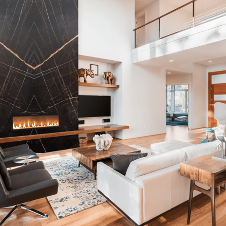 Mramor Sahara Noir - exkluzivn&iacute; př&iacute;rodn&iacute; k&aacute;men, země původu Tunisko, vhodn&yacute; pro parapety, kuchyňsk&eacute; a koupelnov&eacute; desky, obklady, v&yacute;robu luxusn&iacute;ch kamenn&yacute;ch stolů a dal&scaron;&iacute;ch produktů, Skladem v kamenictv&iacute; TONE OF STONE.