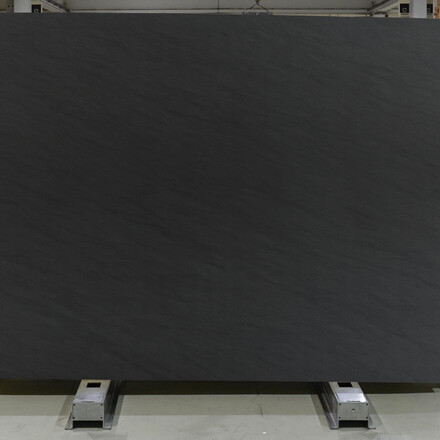 Žula Carbon Grey - Kamenná deska přírodního kamene v šedé barvě Žula Carbon Grey - Kamenná deska přírodního kamene v šedé barvě