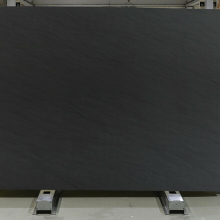 Šedá žula CARBON GREY, země původu Brazílie Šedá žula CARBON GREY, země původu Brazílie