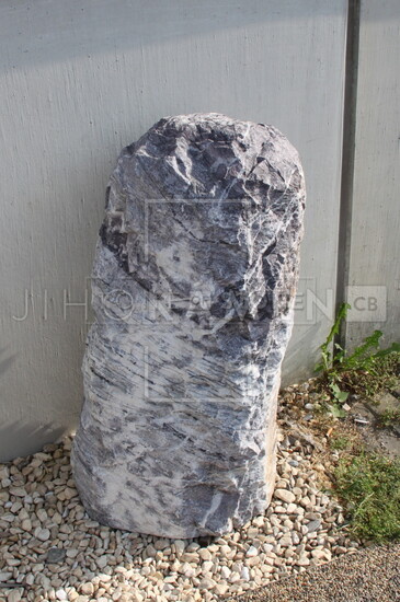 Solitérní kámen Leylac Solitérní kámen Leylac